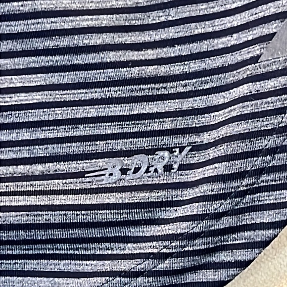 NEW BALANCE B DRY TEE XXL - Picture 6 of 6